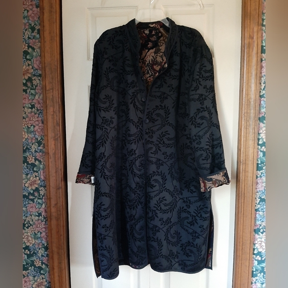 Beautiful Long Top 1X - Picture 7 of 9